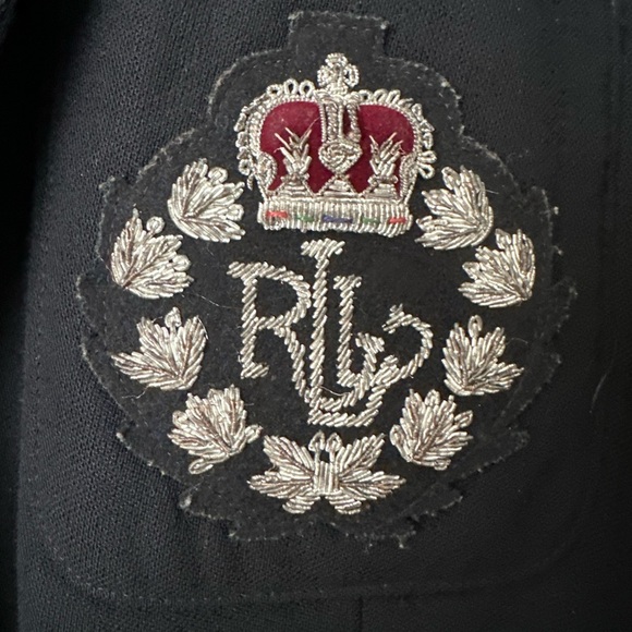 Ralph Lauren Double Breasted Wool Blazer w Crest- Missing 1 button - Picture 3 of 9